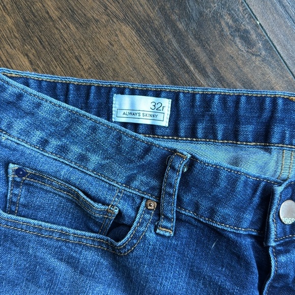 GAP always skinny jeans size 32r medium wash (G10) - Picture 4 of 8